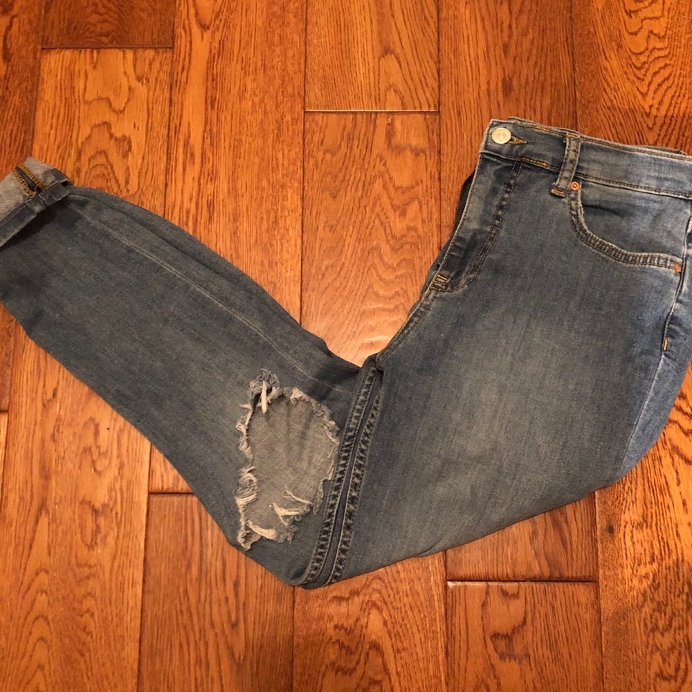 MORE FREE PEOPLE